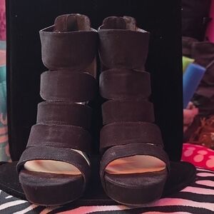 Candie's Elegant Black Heeled Sandals